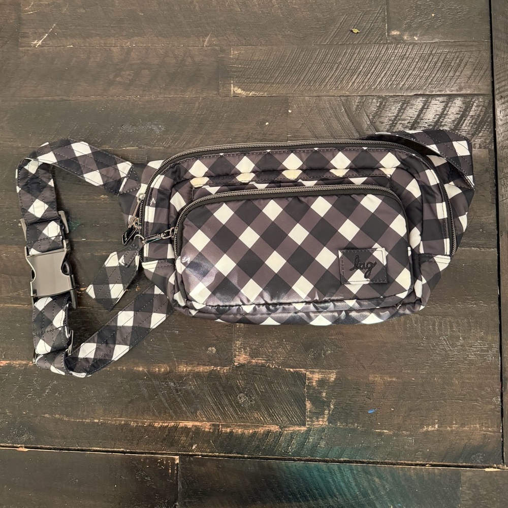 Lug Hitch Belt Bag - Gingham Black